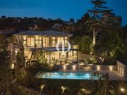 Luxueuse villa de centre ville neuve