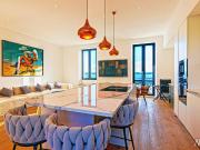 Luxueux appartement T3 rénové vue mer panoramique centre S