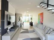 LUXUOSA CASA À VENDA EM CAJAMAR/SP!