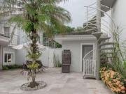 Luxuosa casa com 5 suítes e 525 m² à venda em Vila Albertina