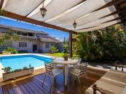 Luxuosa Casa dos Sonhos em Santa Felicidade