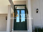 Luxuosa casa em condomínio à venda em São José do Rio...