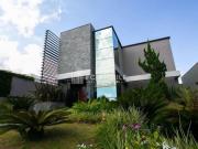 Luxuosa casa em Condomínio Fechado 670m² 4 suítes...