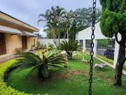 Luxuosa Casa Térrea à Venda na Melhor Localização da Rua...