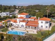 Luxuosa e exclusiva villa T6 junto ao campo de Golfe do...