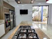 Luxuosa Mansão com 5 Suítes no Swiss Park São Bernardo...