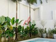 Luxuosa mansão de 5 suítes em condomínio fechado em...