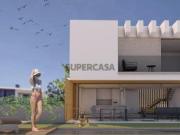 Luxuosa Moradia com Piscina