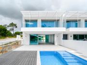 Luxuosa Moradia de Canto em Vilas Alvas: Vida Moderna...