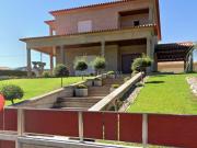 Luxuosa Moradia em Gated Community com Vista Panorâmica