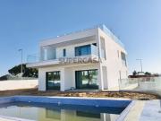 Luxuosa Moradia T4 próxima à Praia da Galé, Albufeira