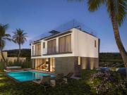 Luxuosa Moradia V4 em Construção Junto à Marina de Albufeira