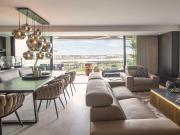 Luxuosa Penthouse T3+1 no último piso em Portimão com...