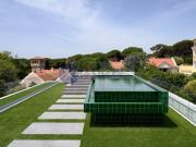 Luxuosa Penthouse T4+1 no centro do Estoril com vista...