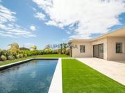 Luxuosa Residência T5 em Faro, frente à Ria Formosa