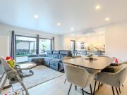 Luxuoso Apartamento de 3 Quartos novo com um Grande...