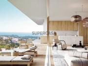 Luxuoso Apartamento T2 no Carvoeiro