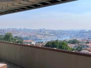 Luxuoso Apartamento T4 com Vista Panorâmica para o Porto...