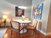 Luxuoso e Requintado Apartamento com Elevador, dois...