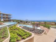 Luxuoso novo apartamento T2 com deslumbrante vista mar,...