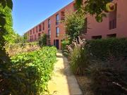 Luxuoso T3 com jardins exuberantes, piscina, dois...