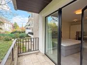 Luxuriös möblierte 2 Zimmer Wohnung mit großem Balkon im...