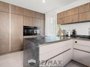 Luxuriös & zentral Doppelhaus in Stockerau mit 6 Zimmern...