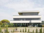 Luxuriöse 11 Zimmern Villa zu verkaufen in Montreux,... Luxuriöse 11 Zimmern Villa zu verkaufen in Montreux,...