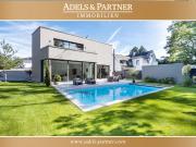 Luxuriöse 4 Schlafzimmer Villa zu verkaufen in Köln,...