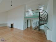 Luxuriöse 4 Zimmer Dachgeschosswohnung mit Terrasse im...
