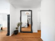 Luxuriöse 5 Zi. Wohnung mit Terrasse, Souterrain und TG...