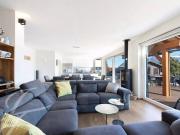 Luxuriöse 6 Schlafzimmer Villa zu verkaufen in Crans...