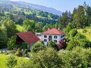 Luxuriöse 15 Zimmer Villa zu verkaufen in Cresta 2,...