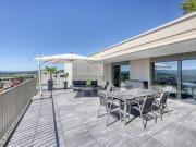 Luxuriöse Attikawohnung mit Weitblick