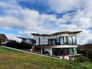 Hochwertige Designer Villa mit 3 Wohnungen/Einheiten...
