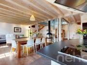 Luxuriöse Familienvilla mit Spa und Panoramablick in...