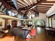 Luxuriöse und wichtige herrschaftliche Villa auf dem...