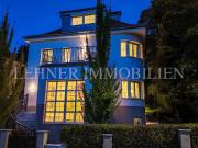 LUXURIÖSE VILLA AM KÜNIGLBERG EXKLUSIVITÄT, ELEGANZ UND... LUXURIÖSE VILLA AM KÜNIGLBERG EXKLUSIVITÄT, ELEGANZ UND...