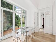 Luxuriöse Wohnung mit Garten und Terrasse im Herzen...