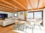 Luxuriöses 4 Schlafzimmer Chalet zu verkaufen La...