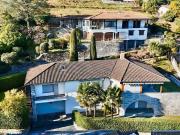 Luxuriöses 4 Zimmer Einfamilienhaus zu verkaufen in Via...