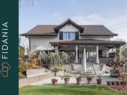 Luxuriöses 5 Schlafzimmer Landhaus zu verkaufen...