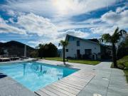 Luxuriöses 6,5 Zimmer Einfamilienhaus mit Pool, Garten &...