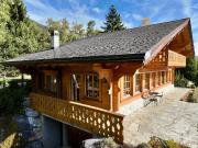 Luxuriöses Chalet mit 150 m2 zu verkaufen Mayens...