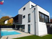 PROVISIONSFREI – Villa mit Pool, voll unterkellert – mit...