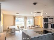 Luxuriöses Haus mit 3 Schlafzimmer zu verkaufen in Bruck...
