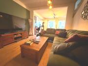 Luxuriöses Haus mit 4 Schlafzimmer zu verkaufen in...