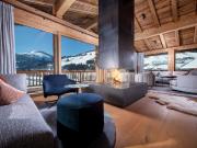 Luxuriöses Haus mit 4 Schlafzimmer zu verkaufen in...