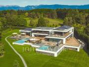 Luxuriöses Haus zu verkaufen in Mies, Schweiz