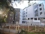 luxurious1 bedroom first floor apartment with parking &...